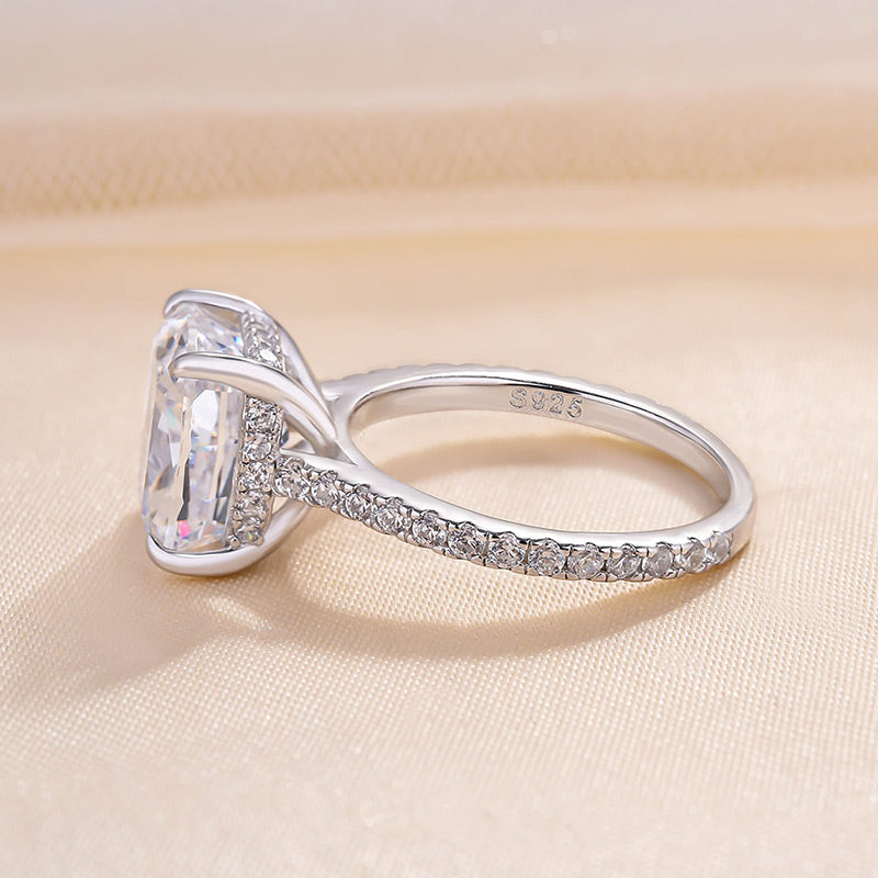 Stylishwe 4.5 Carat Cushion Cut Diamond Clear Engagement Ring